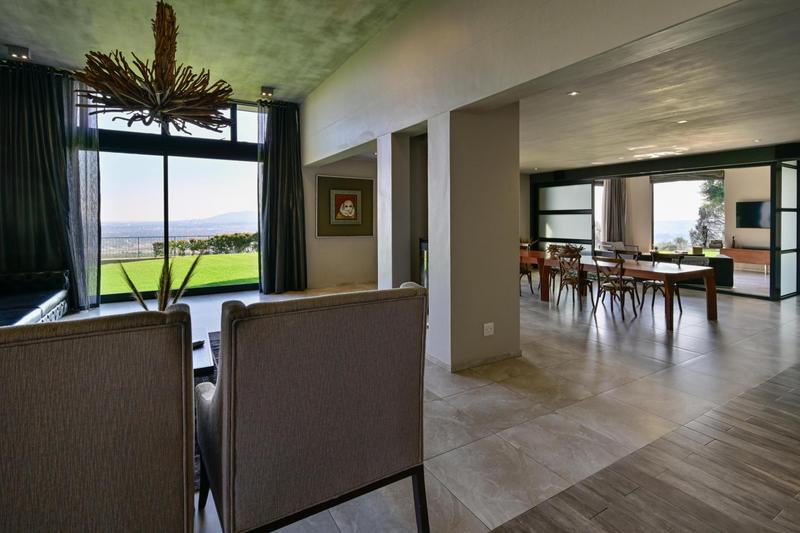 3 Bedroom Property for Sale in Klein Zevenwacht Western Cape